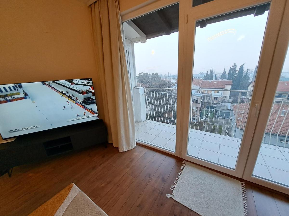 Skopje Panorama Apartamento Exterior foto