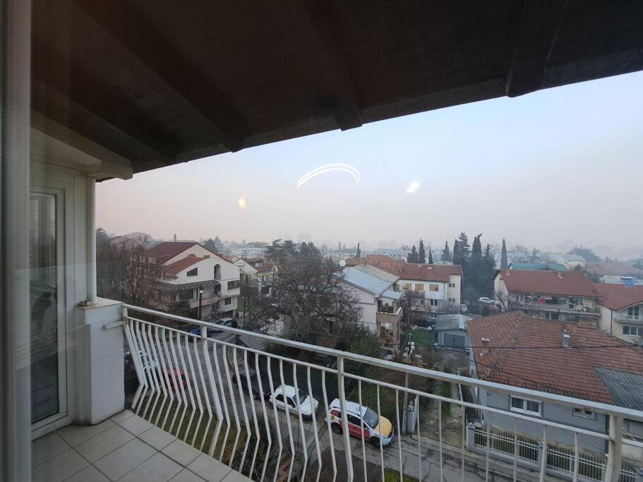Skopje Panorama Apartamento Exterior foto